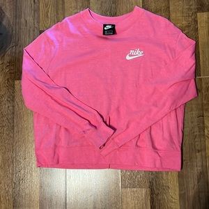 Nike crop top - hot pink - nwot - size medium